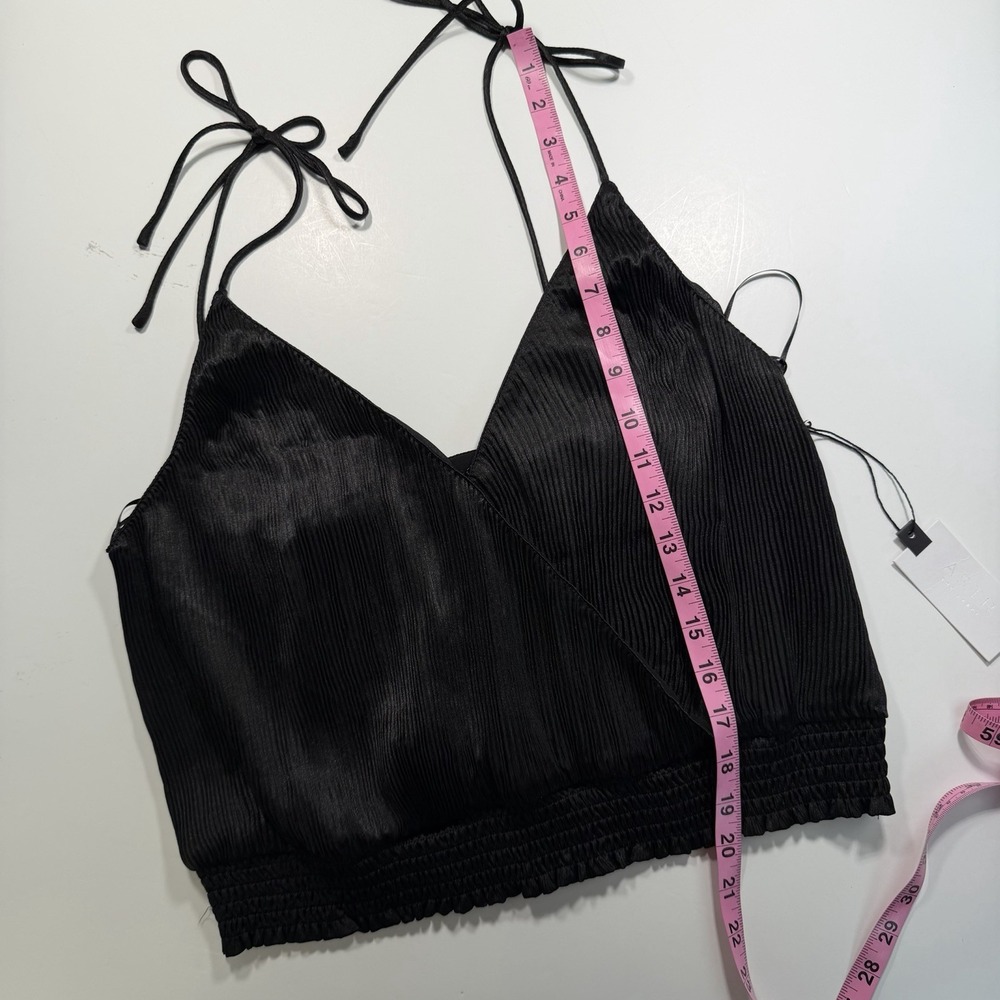 ASTR The Label NWT L  Black Pleated Tie Strap Camisole Cropped Minimalist - Picture 12 of 12